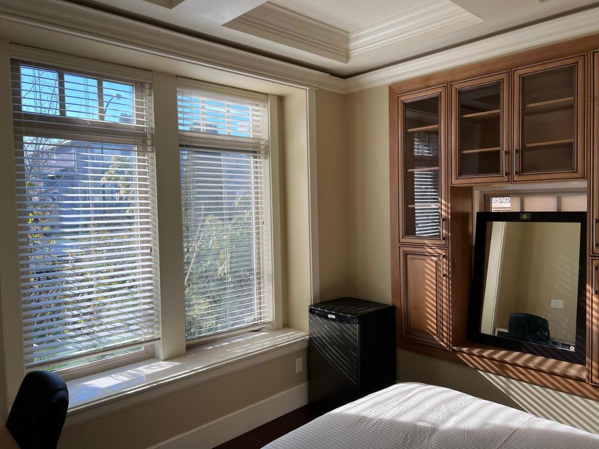 Апартаменты Mike'S Luxury House Ванкувер Экстерьер фото